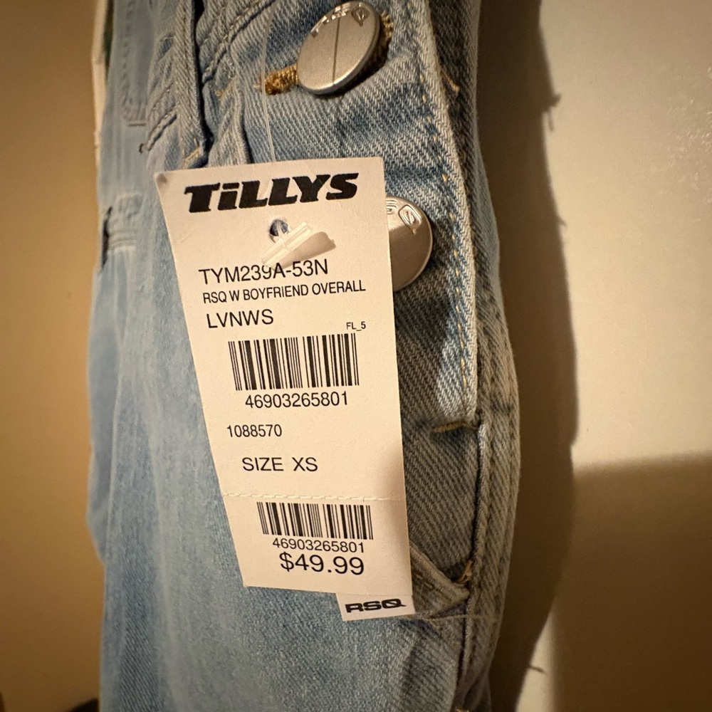 Tilly's Denim Women's Overalls, XS. NWT!